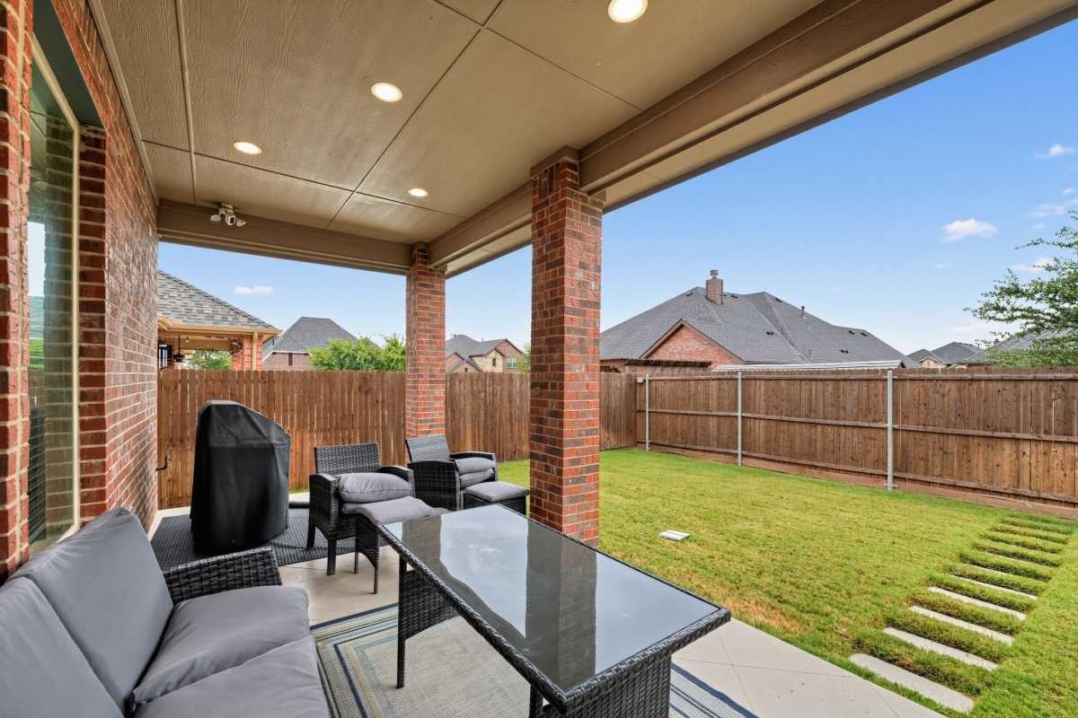 Beautiful home next to PGA, guest suite Frisco — photo 3