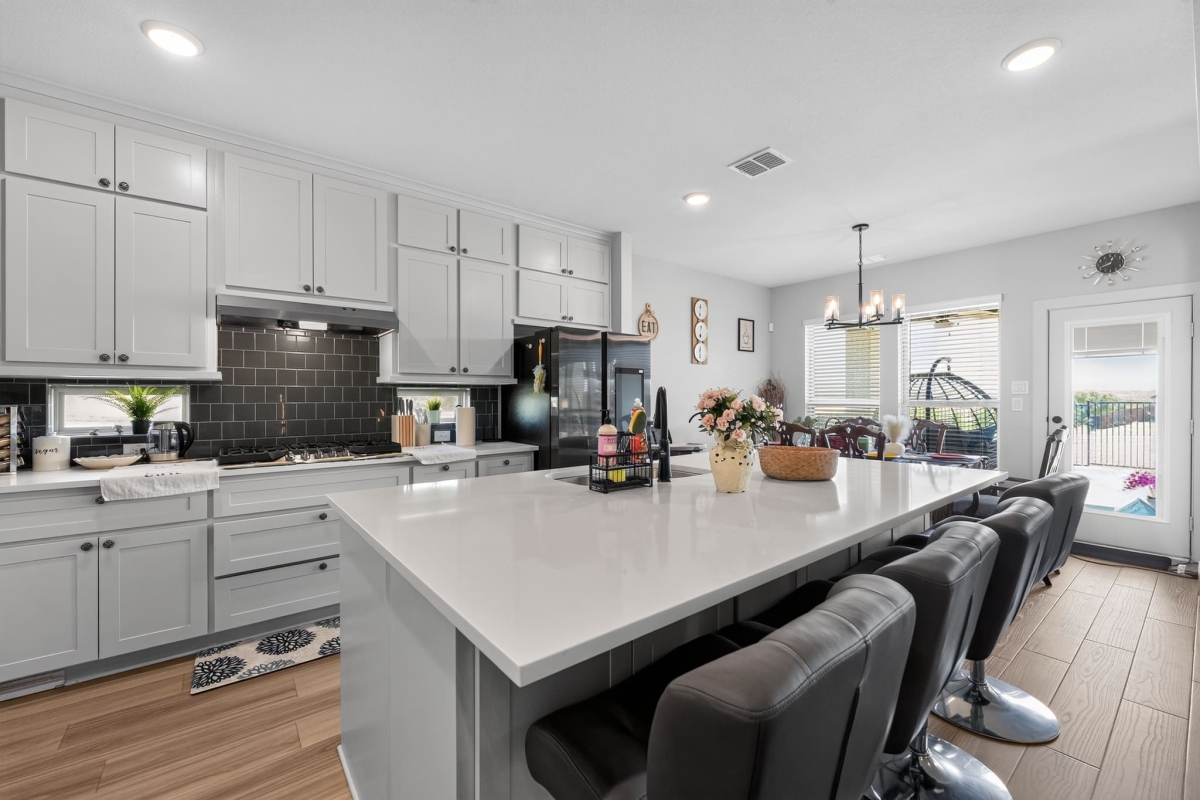 5BR Family Escape | Theater + Pond Views — photo 3