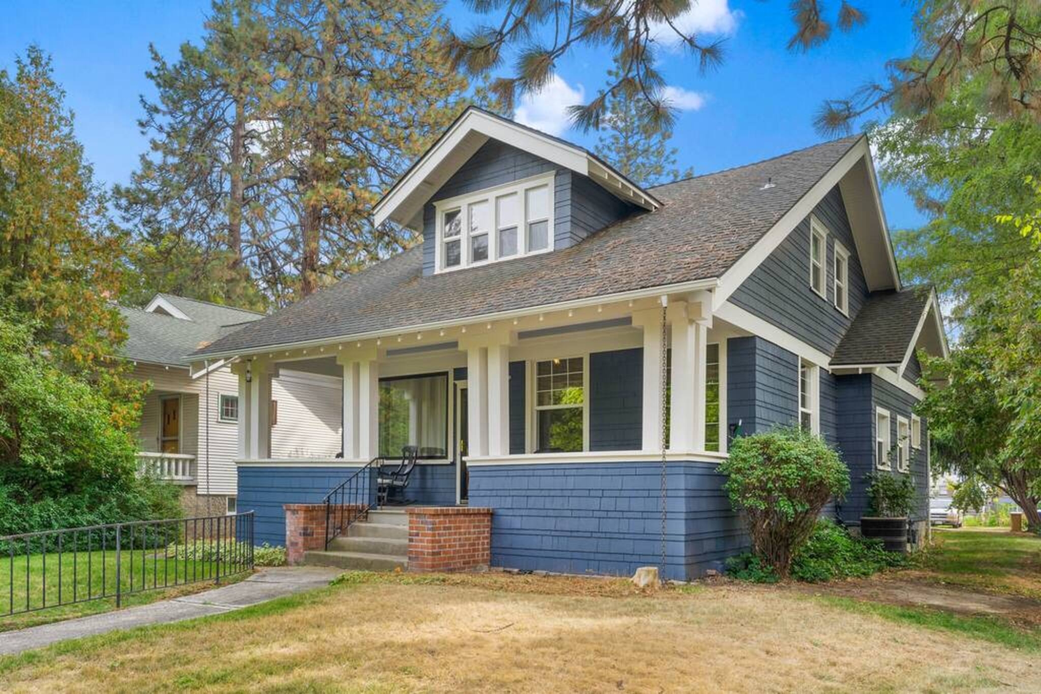 Craftsman Crush | Comfy, Stylish, South Hill - Spokane, WA